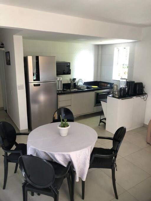 Em Salvador-ba No Farol Da Barra Apartamento